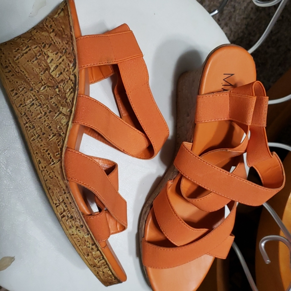 Shoes - Picture 2 of 2